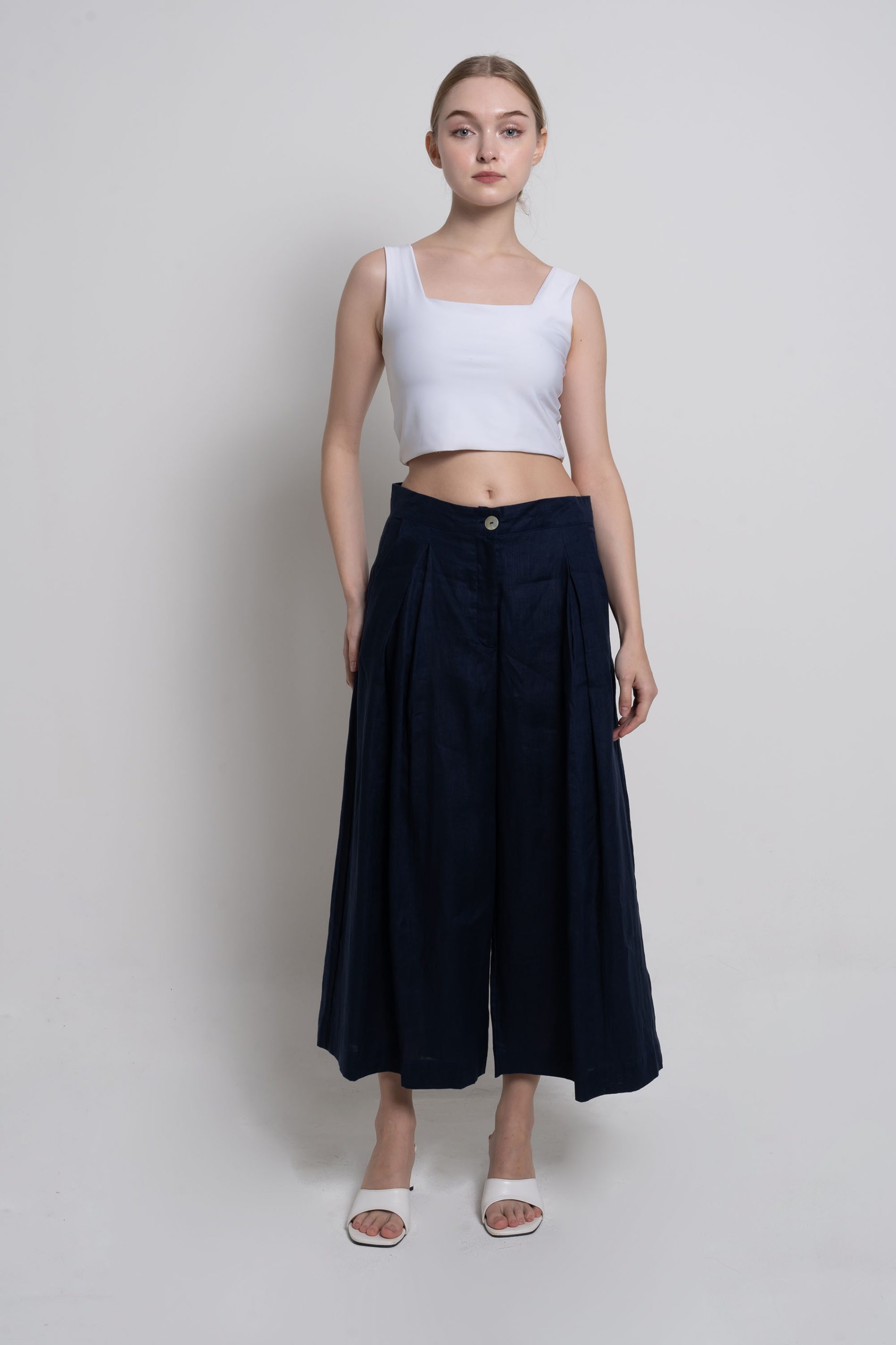 Akira – Dark Blue