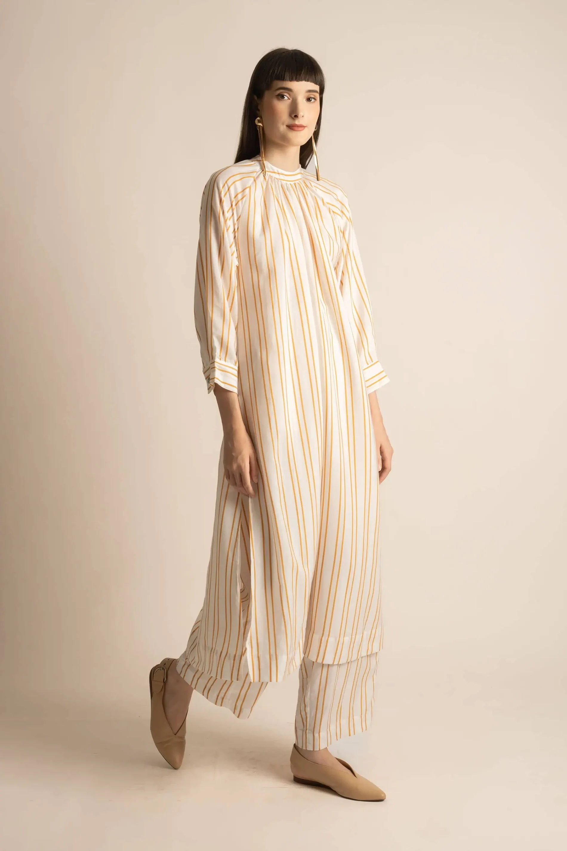 Hikari – Long Top with Zipped